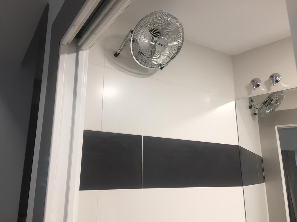Hostal Boutique Luna De Gavin 库列拉 外观 照片
