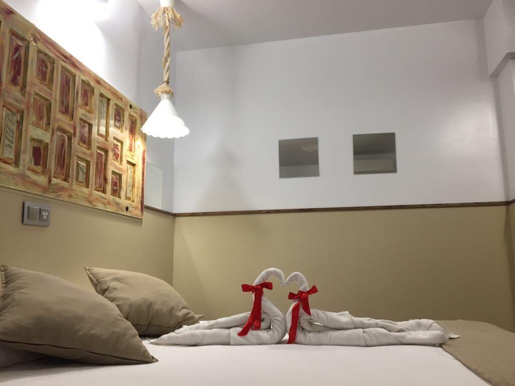 Hostal Boutique Luna De Gavin 库列拉 外观 照片